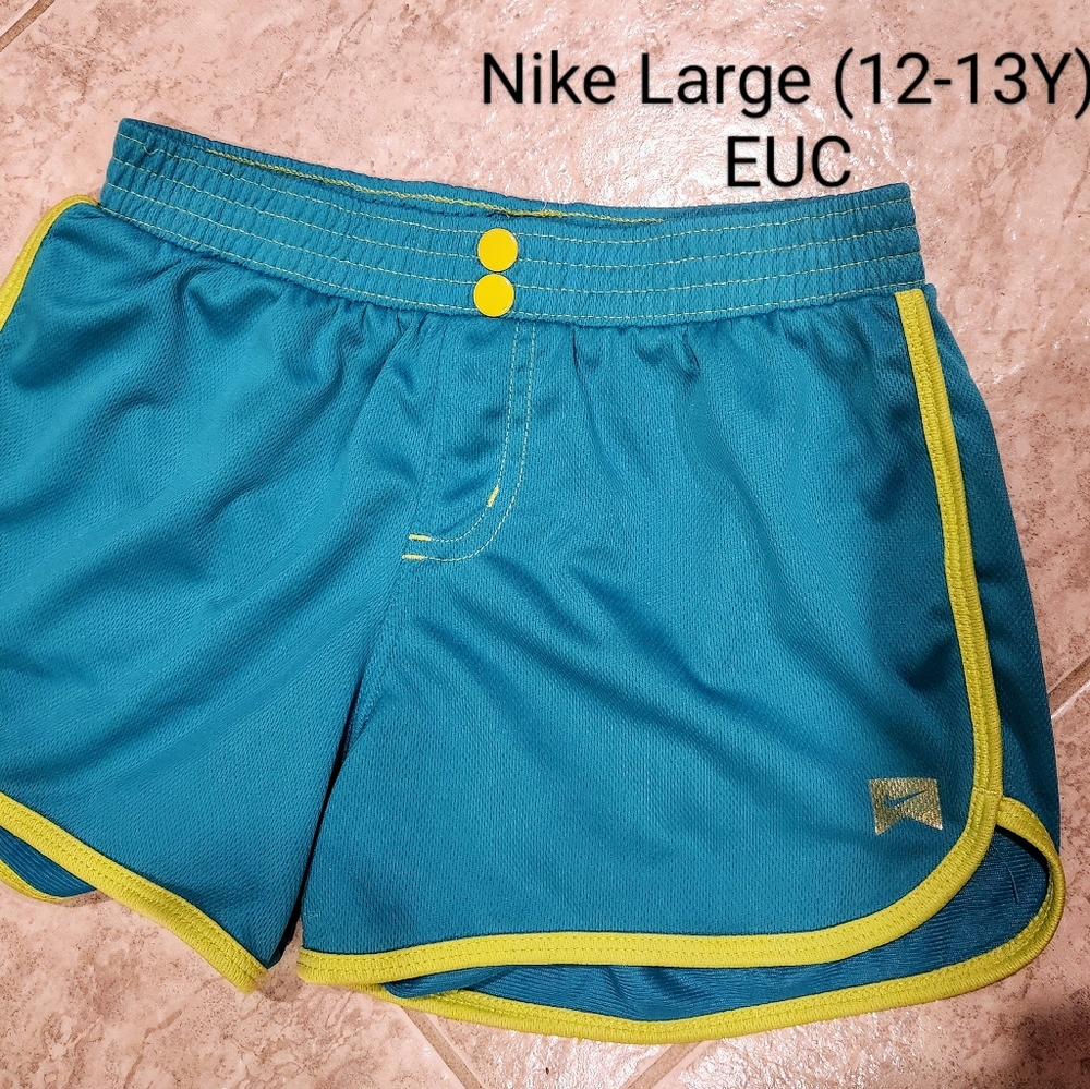 Girls Nike Shorts